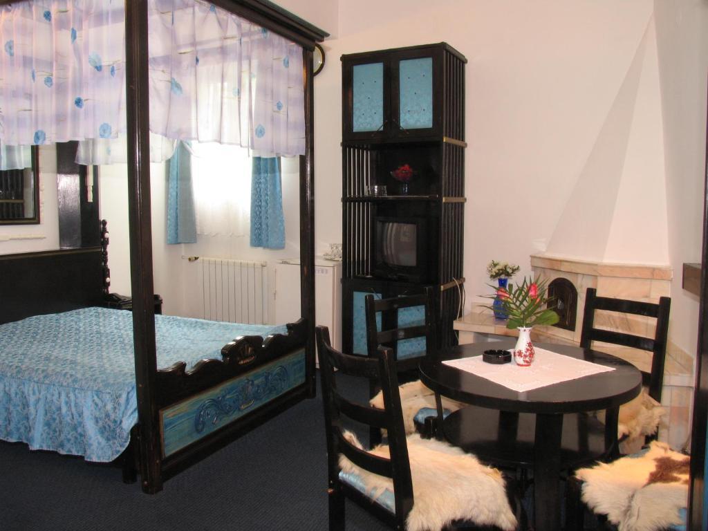 Pensiunea Ana Maria Bed & Breakfast Targu Mures Exterior photo